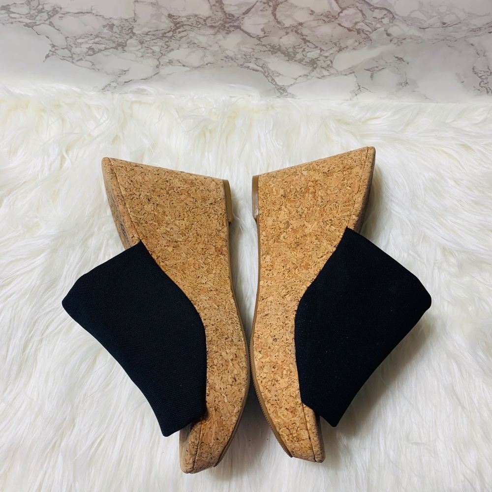 Lucky Brand Platform Wedge Black Stretch "Marilyn"